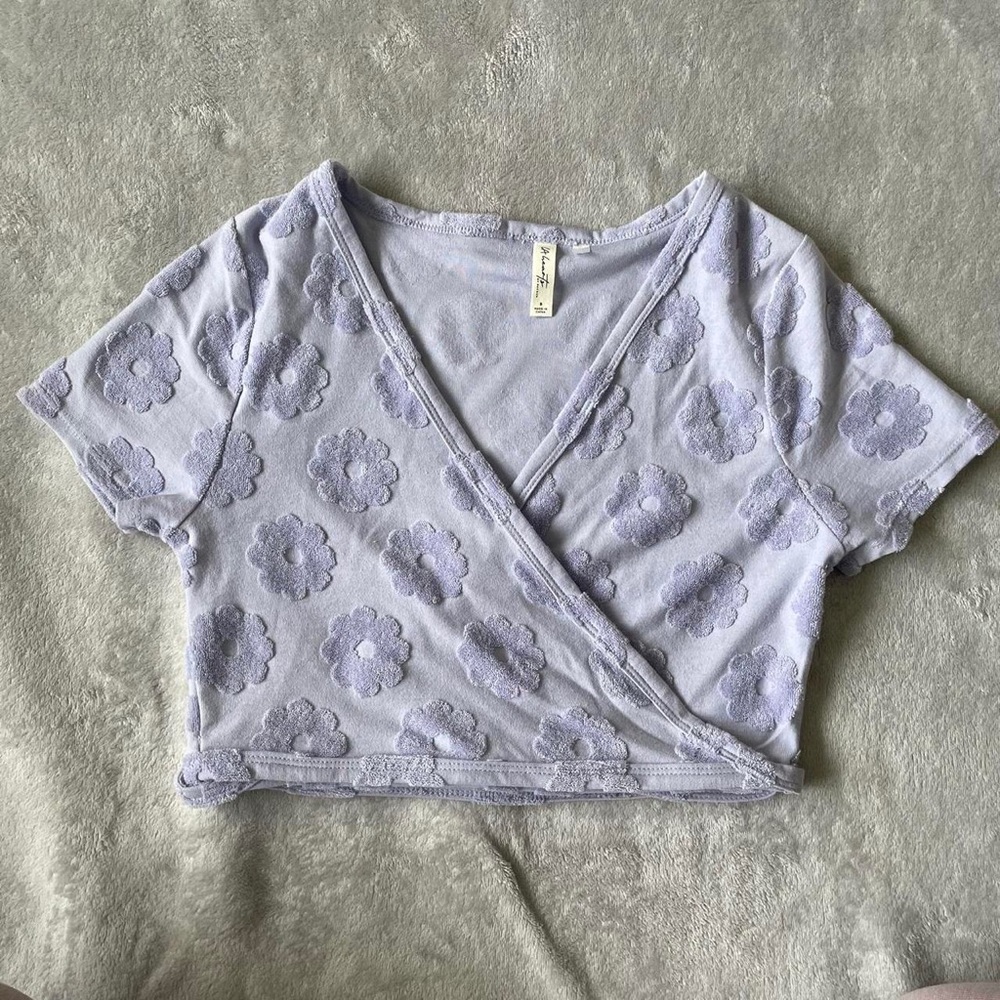 lavender crop top